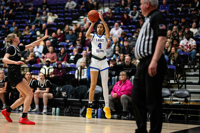 Jefferson Willamette 6A Oregon girls basketball quarterfinal 2024 Naji Saker-12